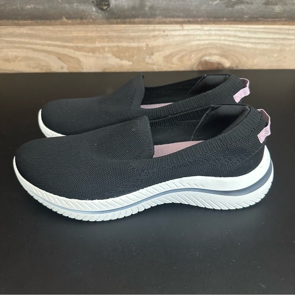 Easy Spirit Women's Golda Slip On Casual Shoes Black Walking Sneakers 9M - Picture 2 of 10